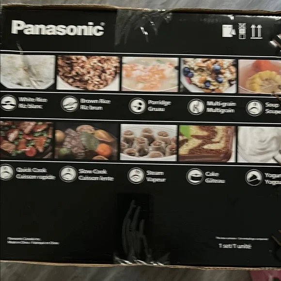 Panasonic White Rice Cooker - Picture 3 of 4